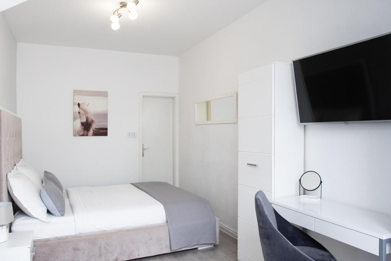 Apartment Maris Шибеник Екстер'єр фото