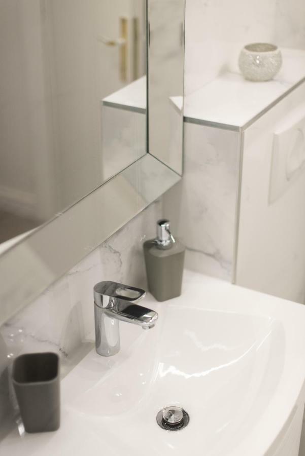 Apartment Maris Шибеник Екстер'єр фото